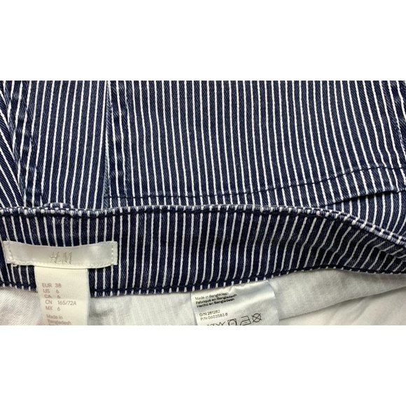 H & M 6 Shorts Navy Blue White Stripe Mini 29" X 2" - Picture 4 of 4